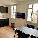 Republique - Dauder De Selva Apartment