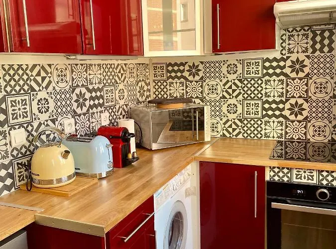 Republique - Dauder De Selva * Perpignan