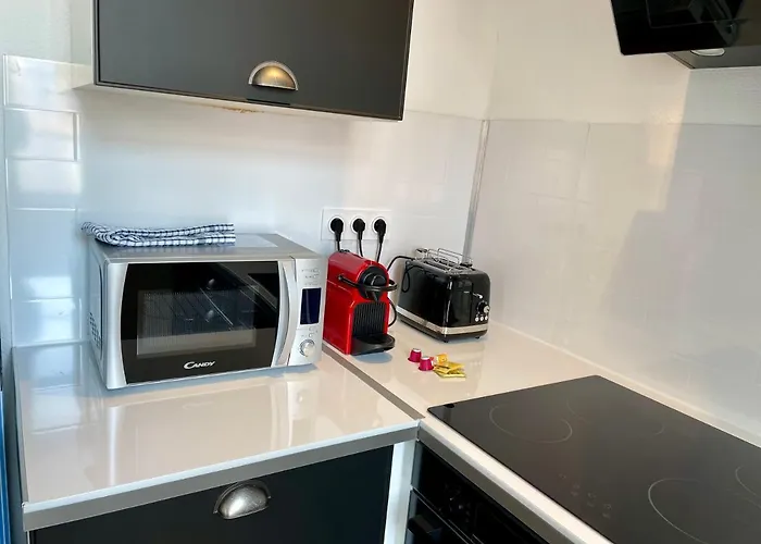 Republique - Dauder De Selva Perpignan